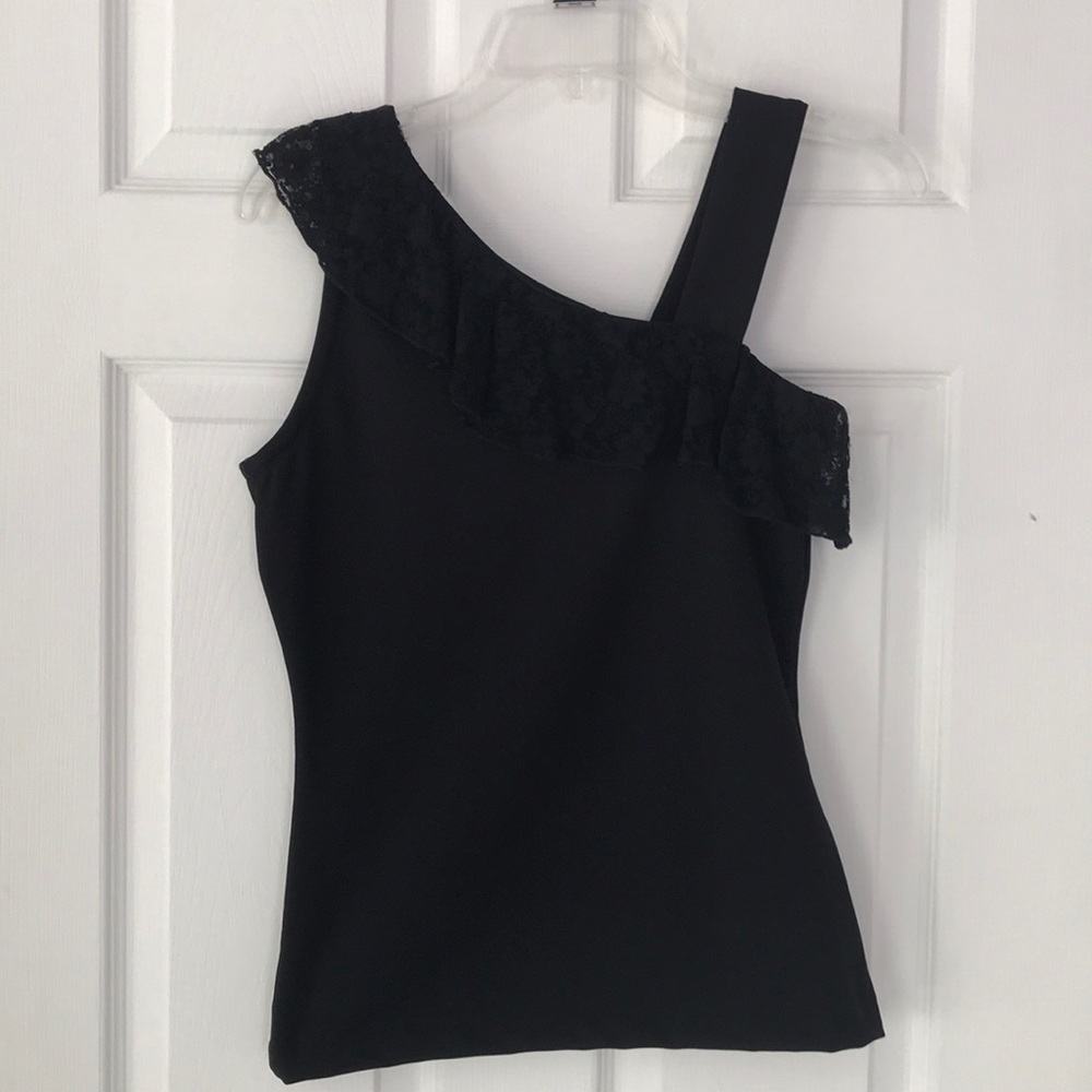 Black off the shoulder tank top